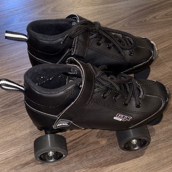 Pacer GTX-500 Quad Roller Skates – Size 7 - Picture 5 of 8